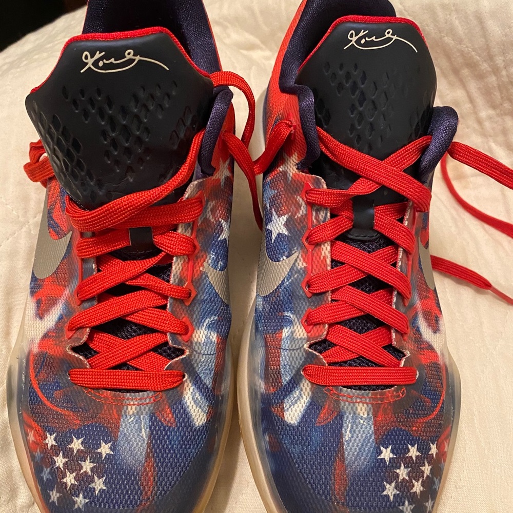 Kobe X Independence Day